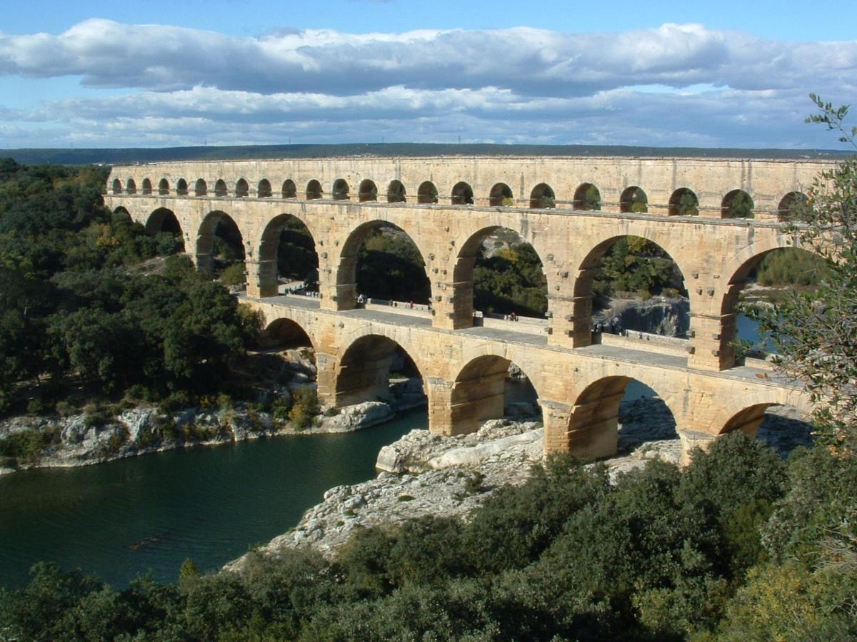 Le Cherche Midi, Entre Nimes, Le Pont Du Gard, Uzes, Arles Маргерит Экстерьер фото